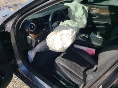 2019 Mercedes-Benz E 300 WDDZF5DBXKA670477 VIN:WDDZF5DBXKA670477