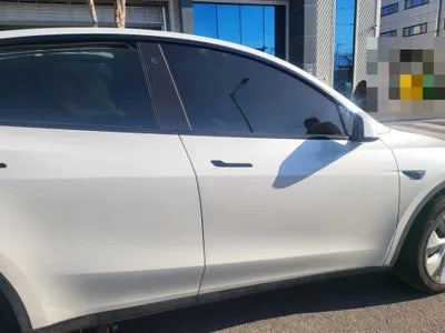 2023 Tesla Model Y VIN: