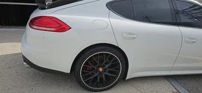 2014 Porsche Panamera VIN: