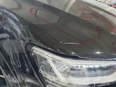 2020 Audi e-tron VIN: