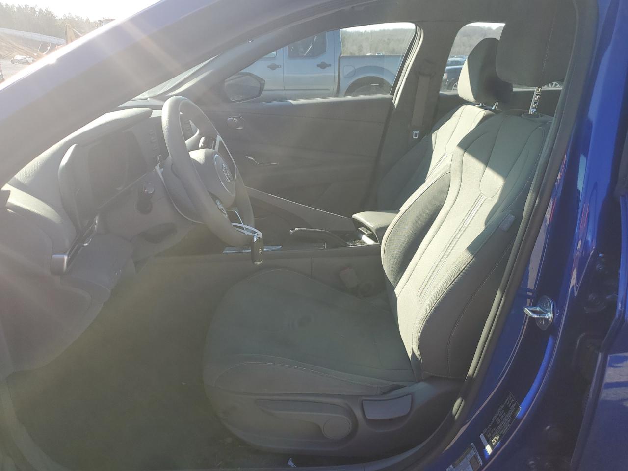 2022 HYUNDAI ELANTRA SEL VIN:5NPLM4AG9NH058641