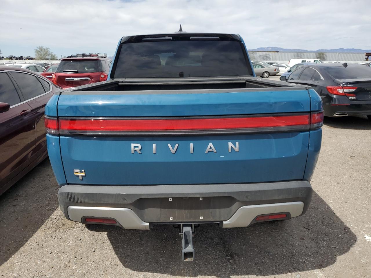 2022 RIVIAN R1T ADVENTURE VIN:7FCTGAAA6NN006105