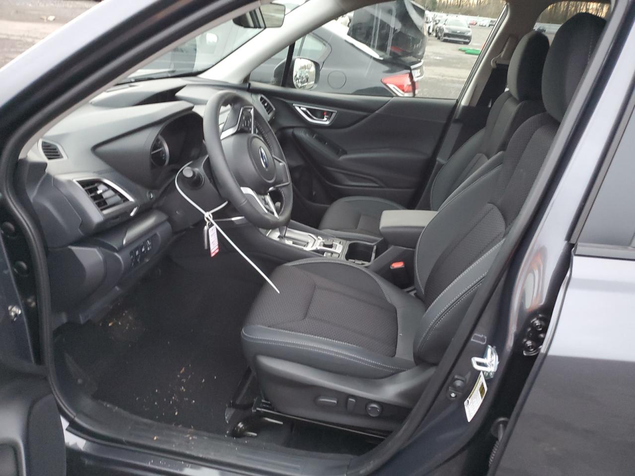 2024 SUBARU FORESTER PREMIUM VIN:JF2SKADC2RH512274