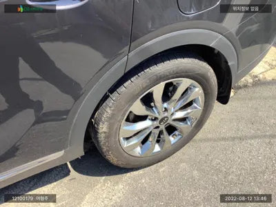 2019 Kia Sorento KNAPS81ABLA610605 VIN:KNAPS81ABLA610605