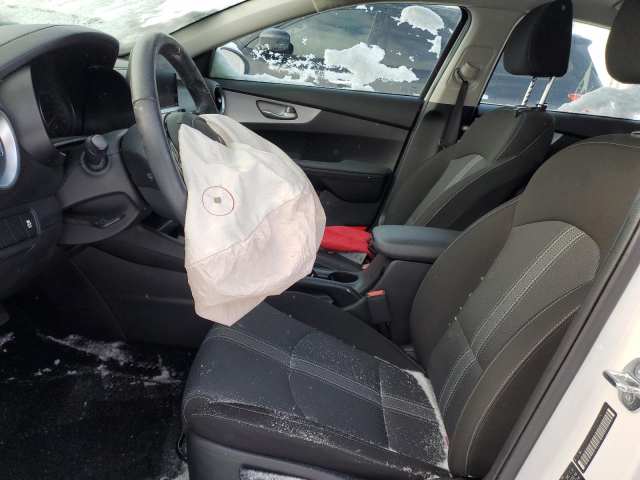 2023 KIA FORTE LX VIN:3KPF24AD2PE695967