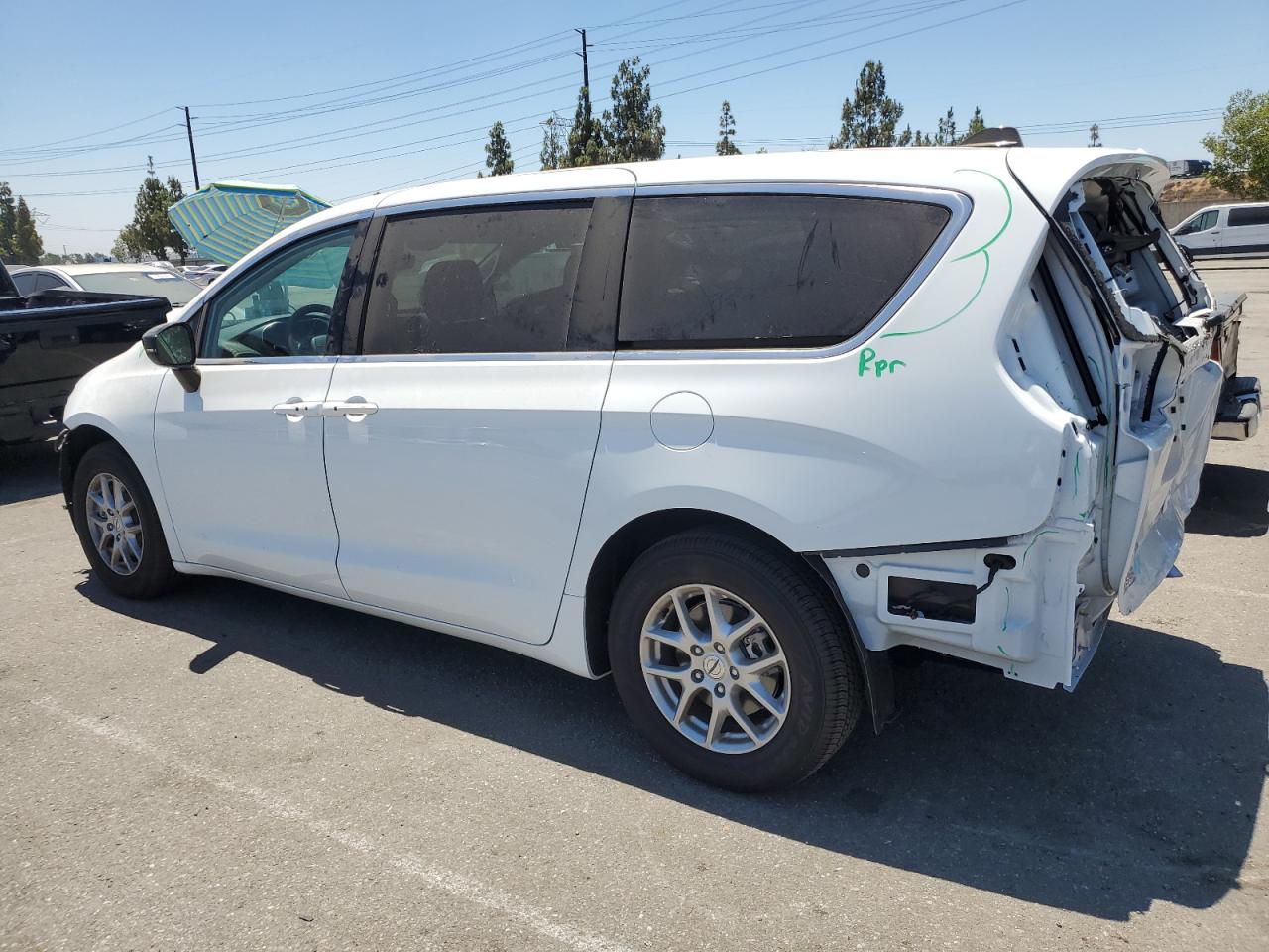 2024 CHRYSLER PACIFICA TOURING L VIN:2C4RC1BG2RR113966