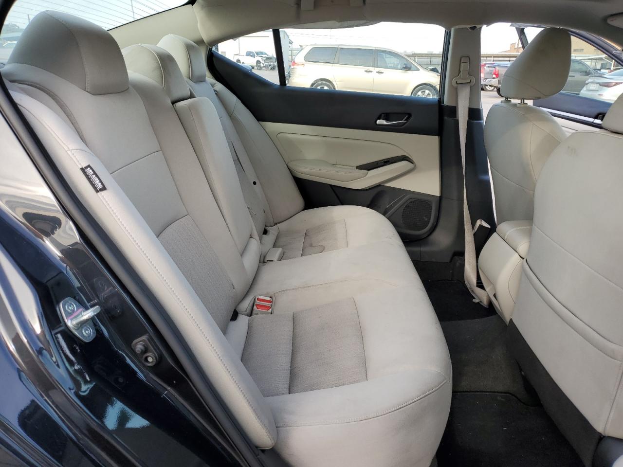 2022 NISSAN ALTIMA SV VIN:1N4BL4DV4NN309385