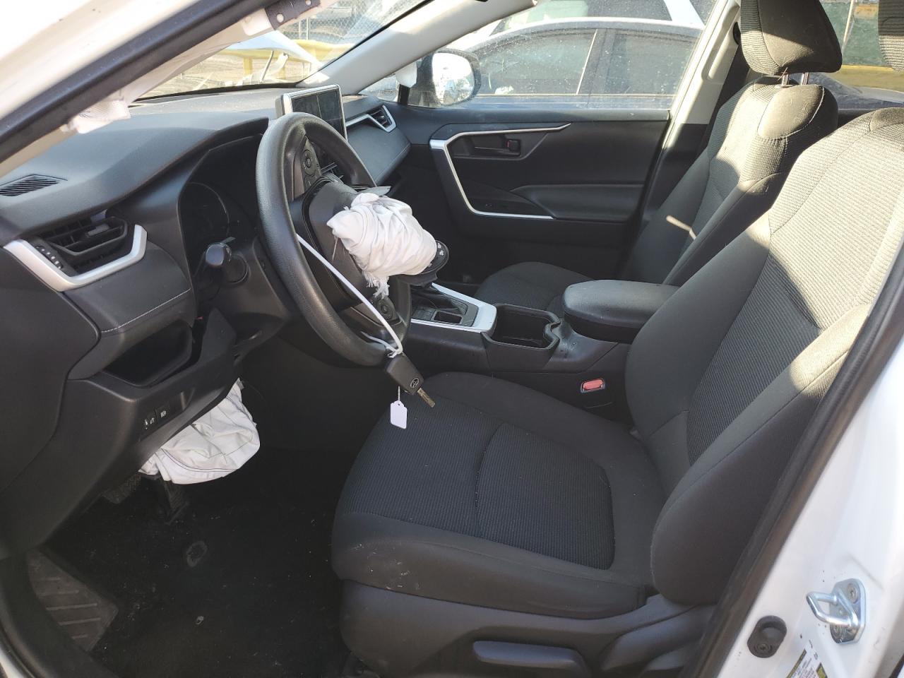 2023 TOYOTA RAV4 LE VIN:2T3F1RFV9PC357909
