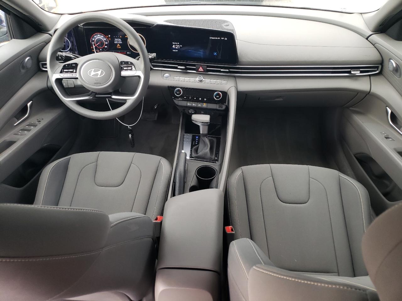 2024 HYUNDAI ELANTRA SEL VIN:KMHLM4DG8RU797387