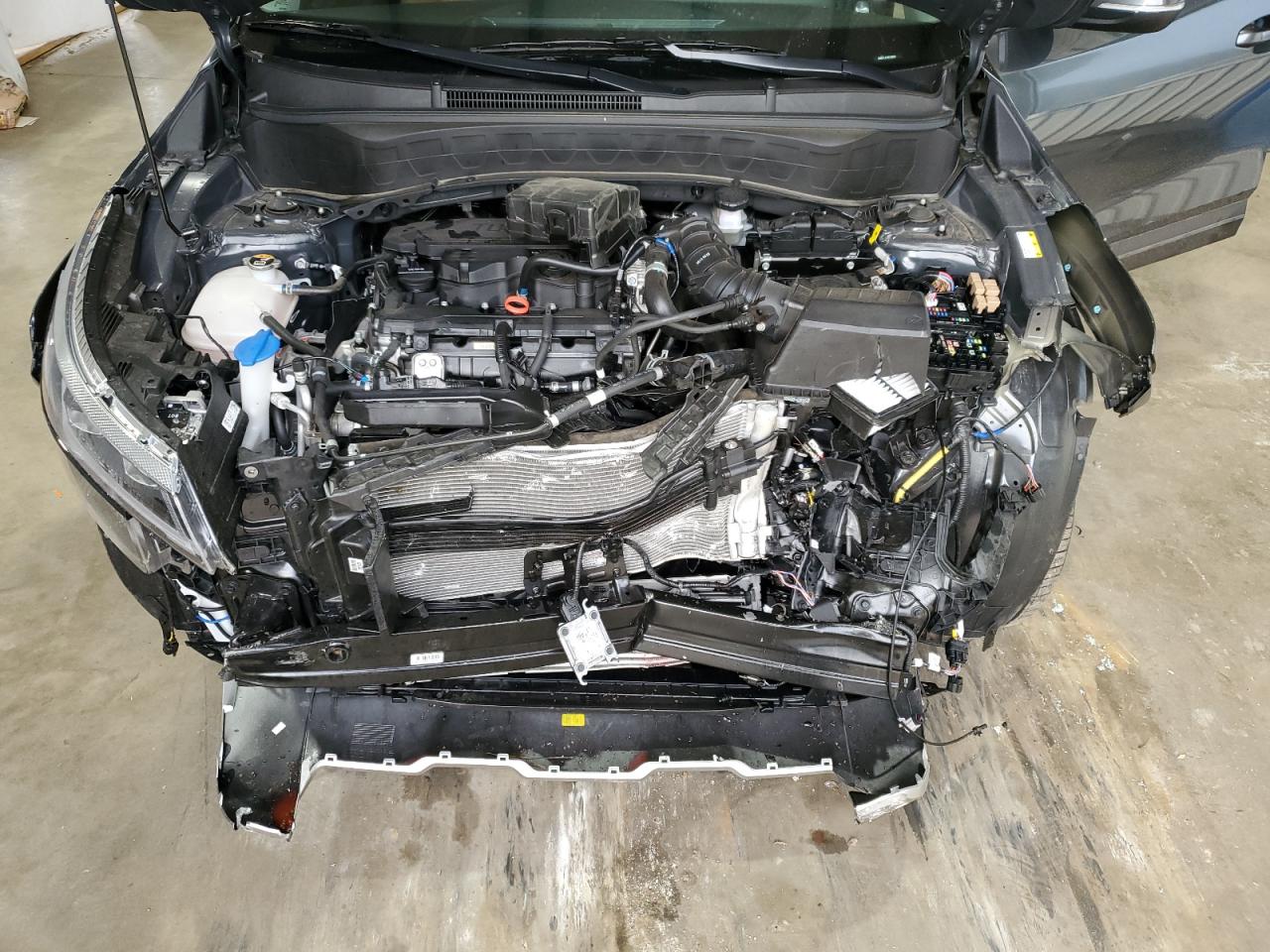 2024 KIA SELTOS SX VIN:KNDETCA74R7558657