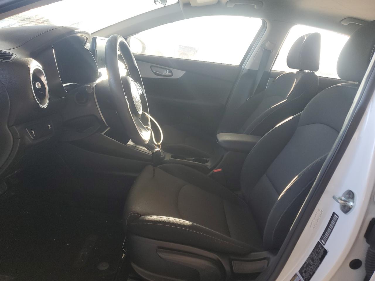2023 KIA FORTE LX VIN:3KPF24AD1PE538236