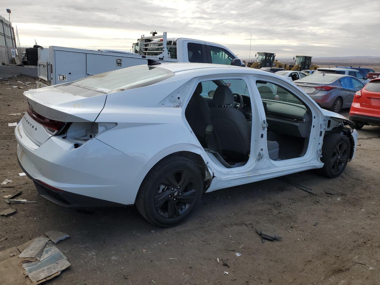 2022 HYUNDAI ELANTRA SEL VIN:5NPLM4AG9NH079750