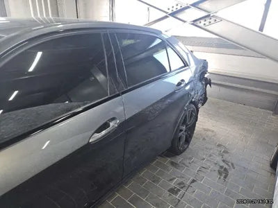 2016 Mercedes-Benz E 220 WDDHF0AB6GB239929 VIN:WDDHF0AB6GB239929