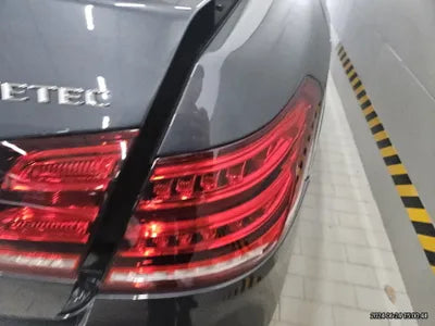 2016 Mercedes-Benz E 220 VIN: