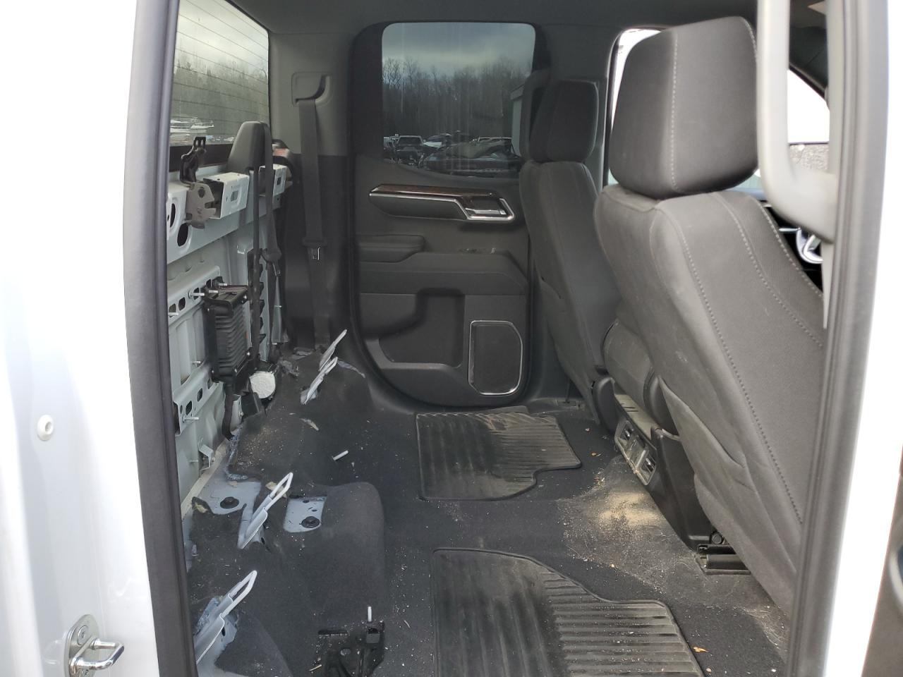 2022 GMC SIERRA K1500 SLE VIN:1GTVUBETXNZ511808