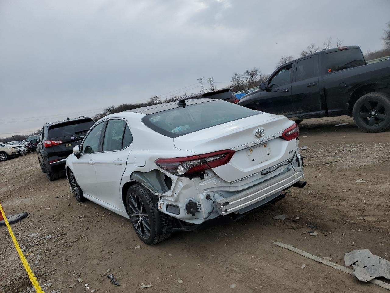 2023 TOYOTA CAMRY XLE VIN:4T1F11AKXPU743843