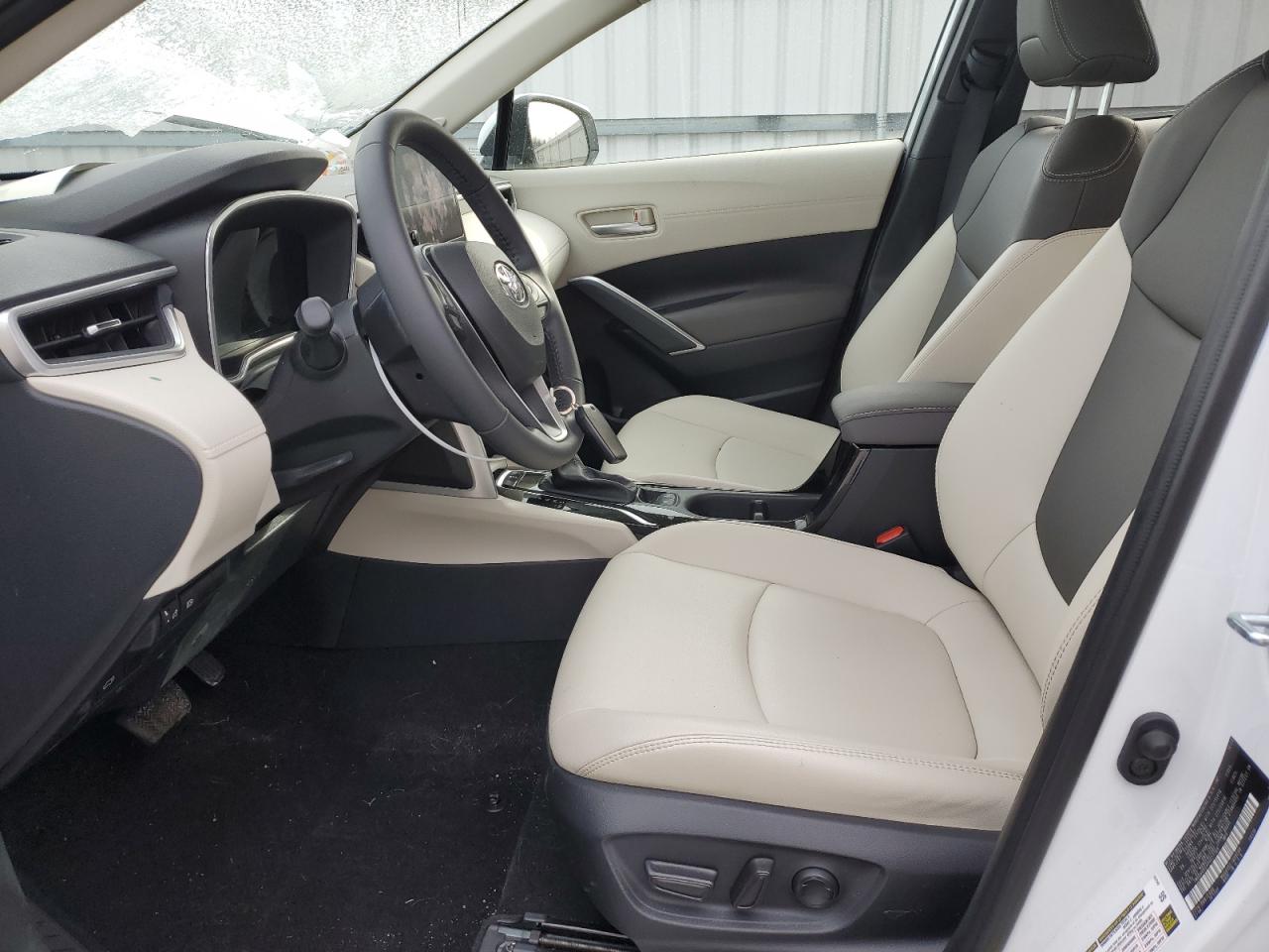 2023 TOYOTA COROLLA CROSS XLE VIN:7MUDAABG4PV077269