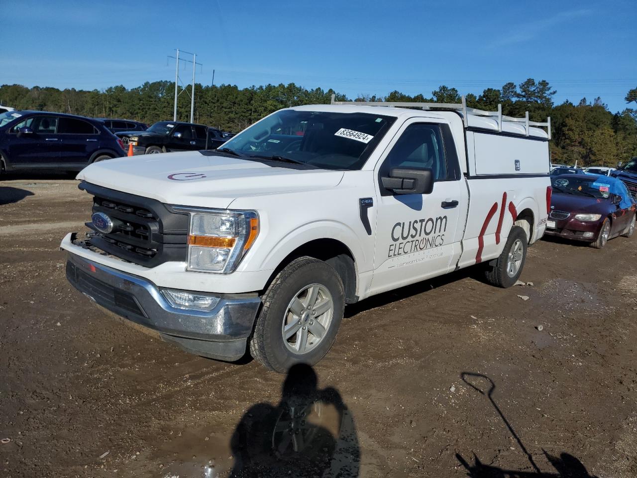 2022 FORD F150  VIN:1FTMF1CB1NKD38182