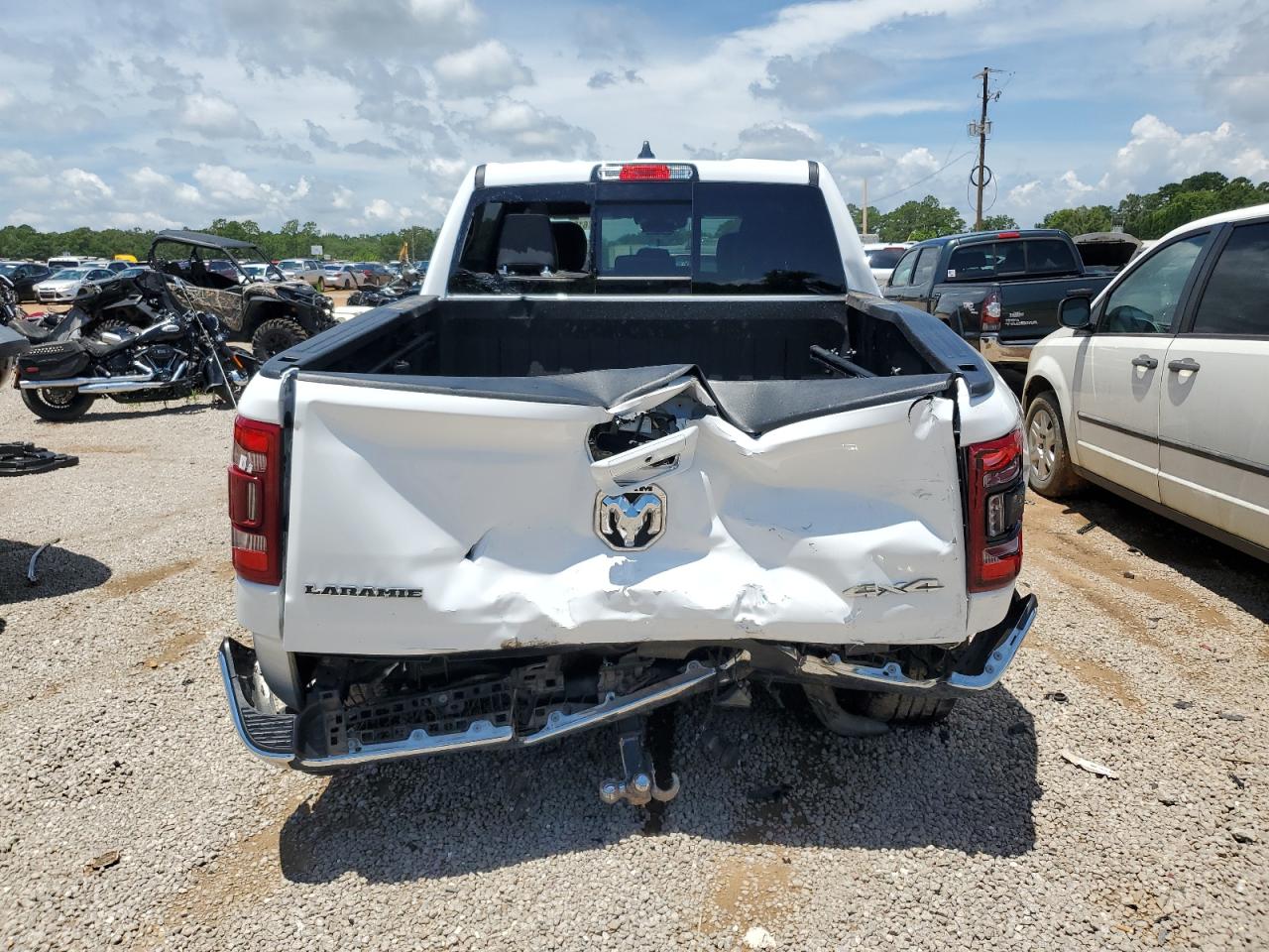 2024 RAM 1500 LARAMIE VIN:1C6RRFJG9RN157898