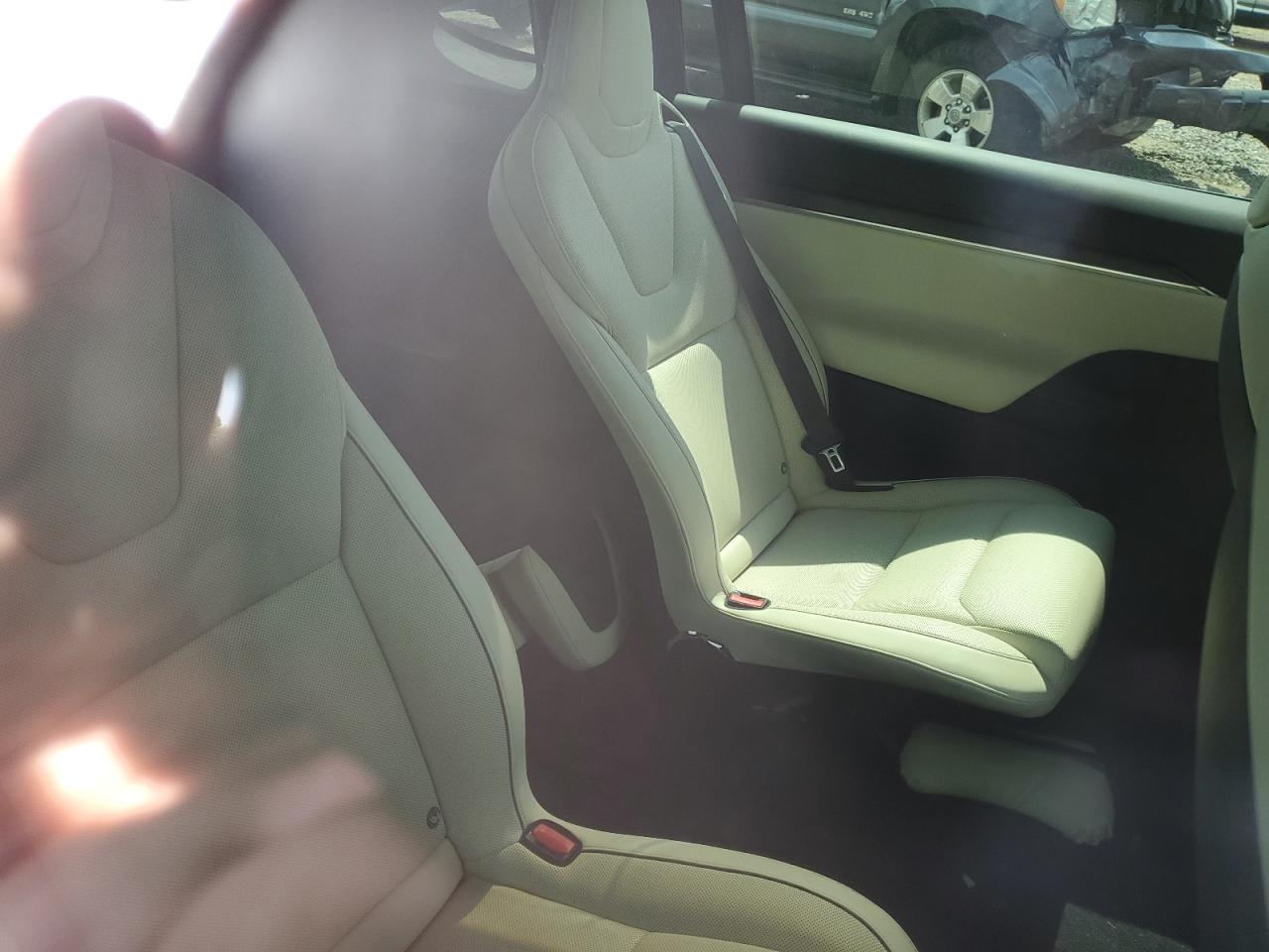 2022 TESLA MODEL X  VIN:7SAXCBE63NF353231
