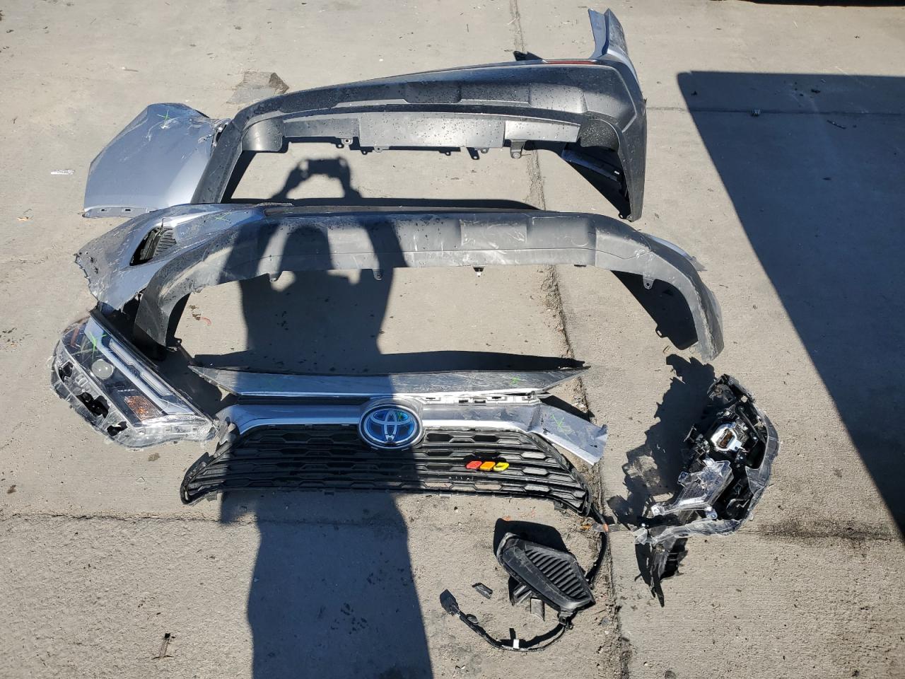 2023 TOYOTA RAV4 LE VIN:JTMLWRFV3PD198434