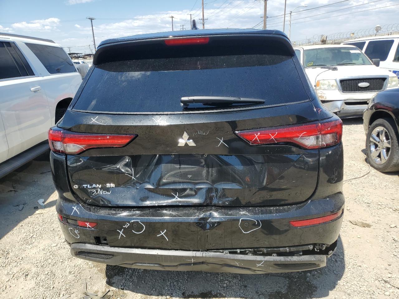 2022 MITSUBISHI OUTLANDER ES VIN:JA4J3TA85NZ048186