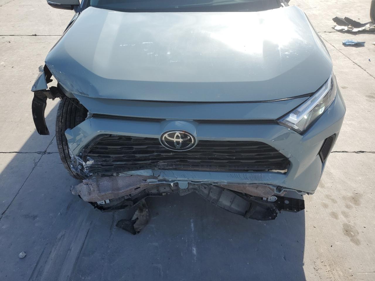 2022 TOYOTA RAV4 XLE VIN:2T3W1RFV1NW188576