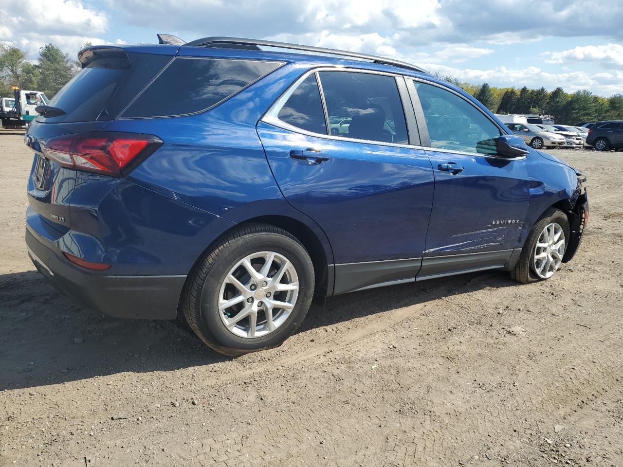 2022 CHEVROLET EQUINOX LT VIN:3GNAXUEV2NL290934