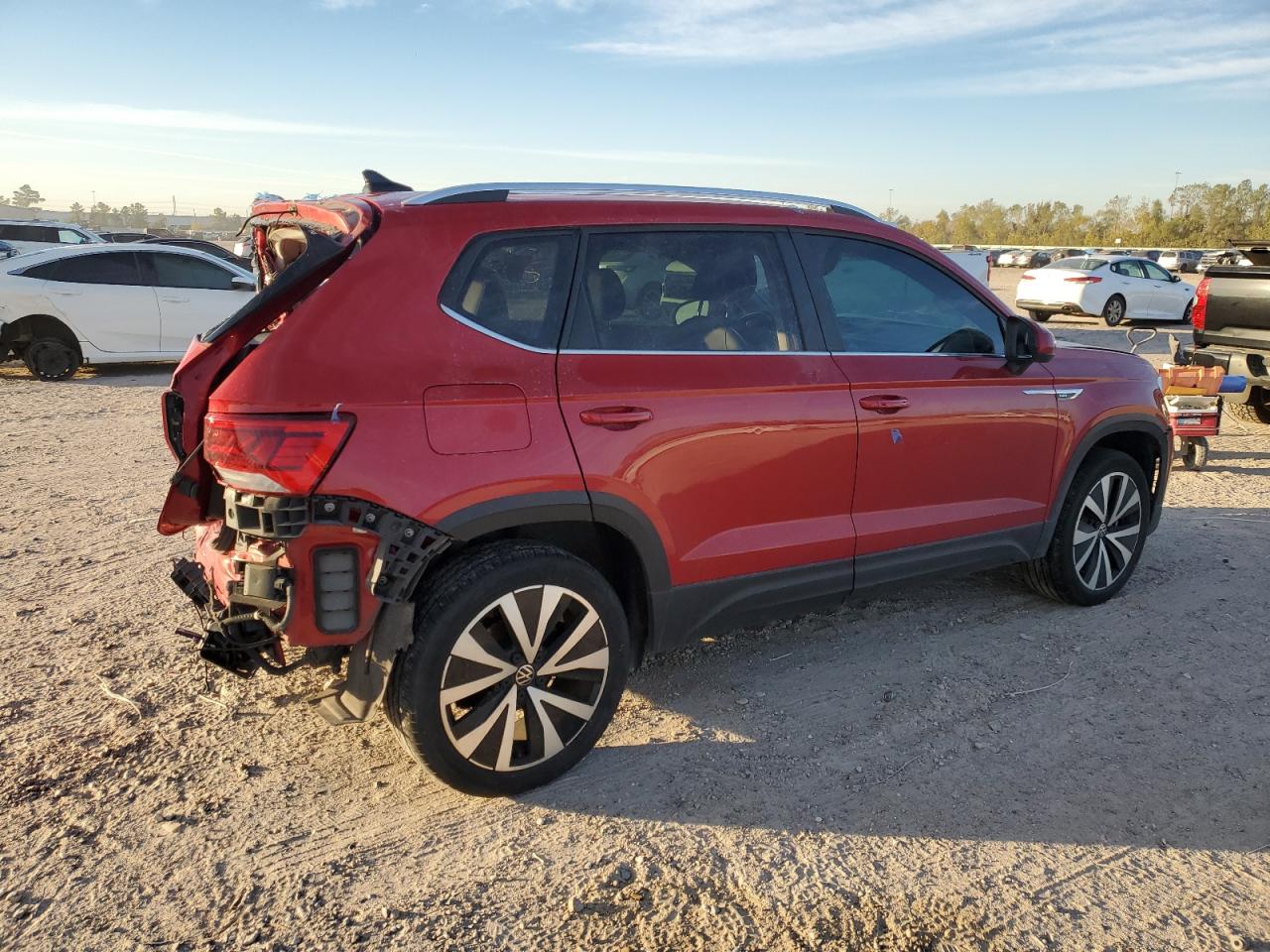 2023 VOLKSWAGEN TAOS SE VIN:3VVEX7B27PM303584