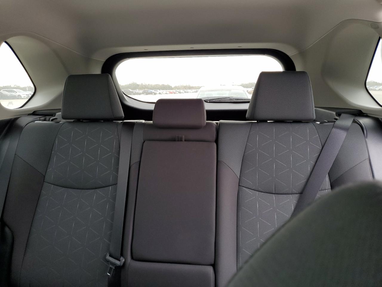 2024 TOYOTA RAV4 XLE VIN:2T3W1RFV3RW363271