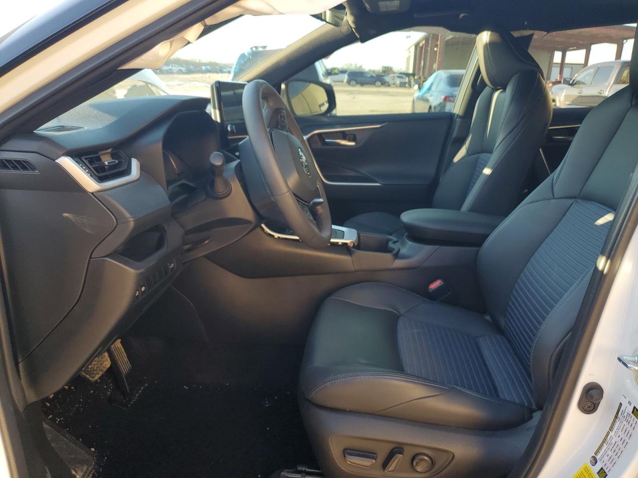 2024 TOYOTA RAV4 XSE VIN:2T3E6RFV1RW060129