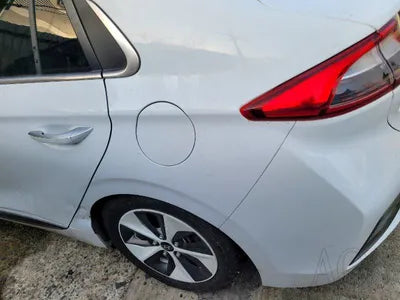 2018 Hyundai Ioniq KMHC051HFJU024475 VIN:KMHC051HFJU024475