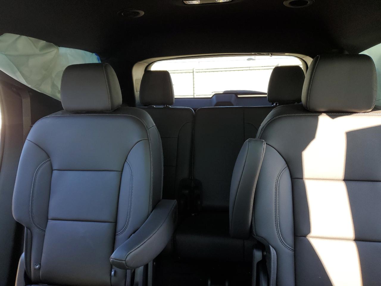 2023 CHEVROLET TRAVERSE LT VIN:1GNEVHKW1PJ132400