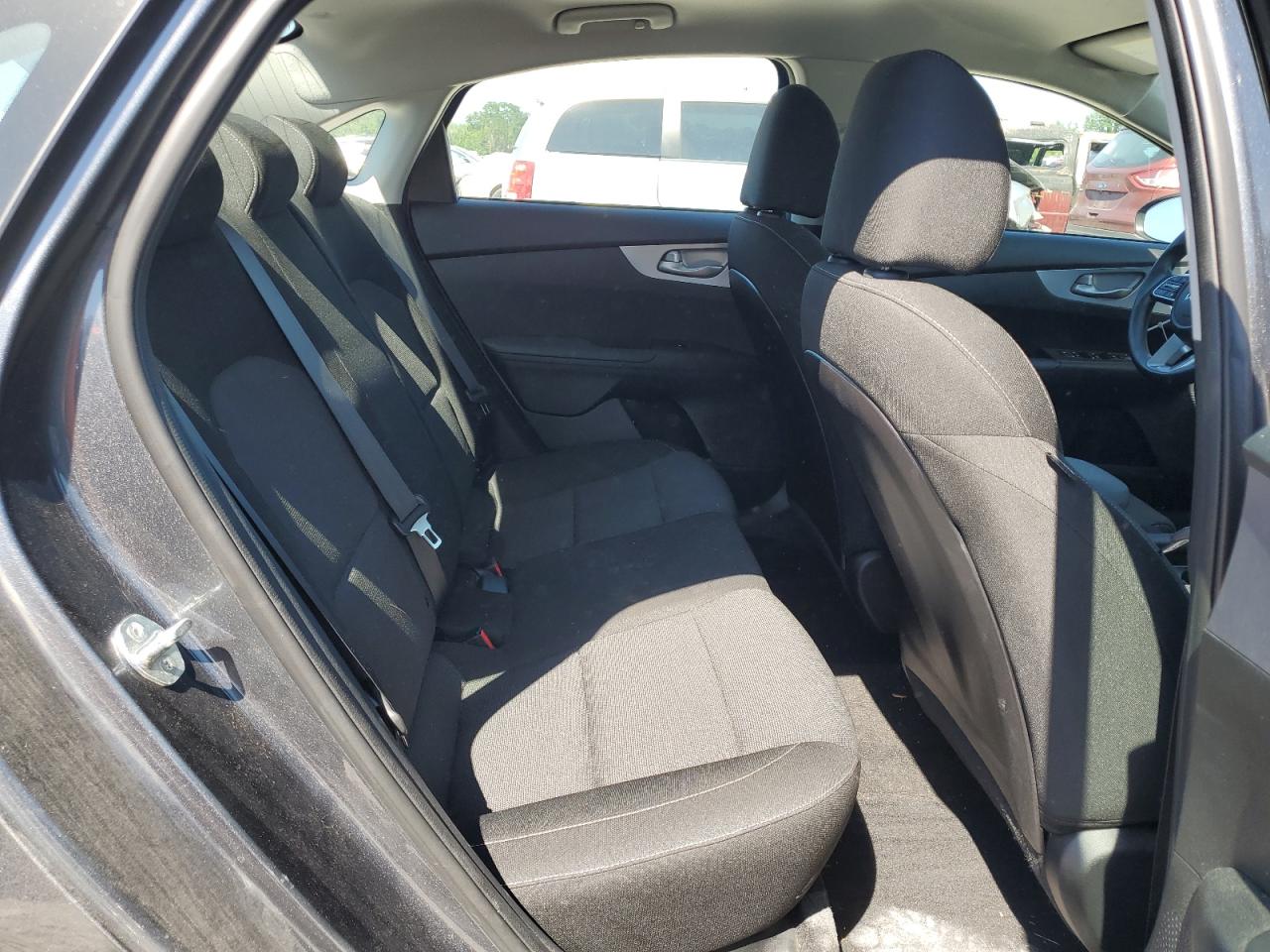 2022 KIA FORTE FE VIN:3KPF24AD6NE445337