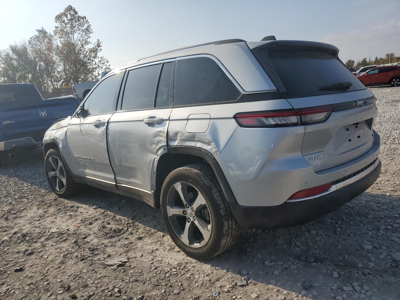 2023 JEEP GRAND CHEROKEE LIMITED VIN:1C4RJHBG7P8766607