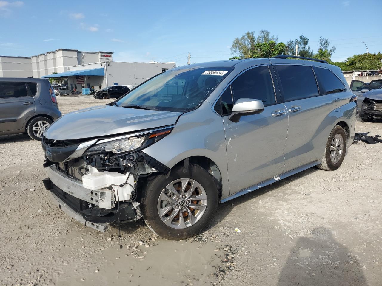 2022 TOYOTA SIENNA XLE VIN:5TDYRKECXNS116933