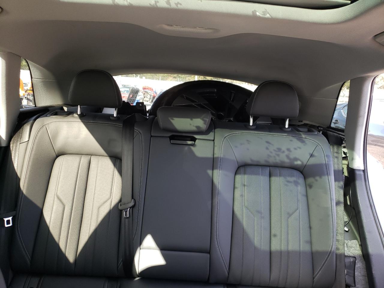 2022 AUDI E-TRON PREMIUM PLUS VIN:WA1LAAGE2NB024937
