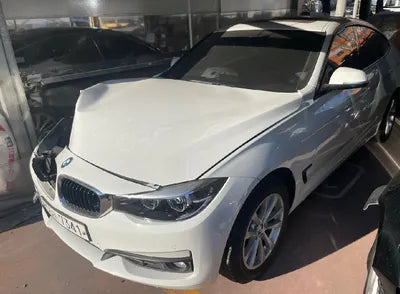 2018 BMW 320 WBA8T3101JGA84753 VIN:WBA8T3101JGA84753
