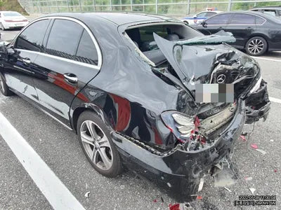 2017 Mercedes-Benz E 300 WDDZF4JB0HA147945 VIN:WDDZF4JB0HA147945