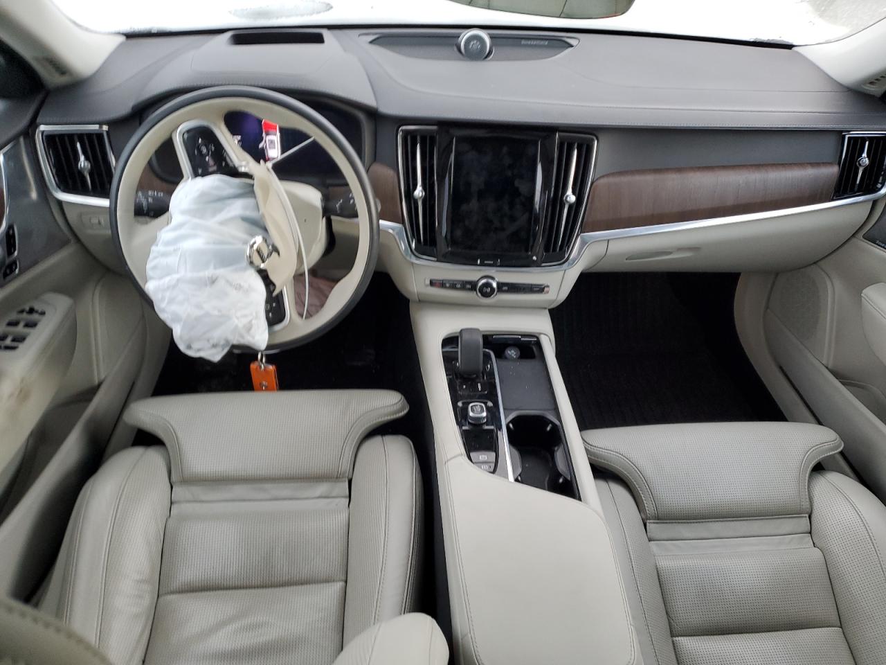 2022 VOLVO V90 CROSS COUNTRY B6 INSCRIPTION VIN:YV4062NL5N1146261