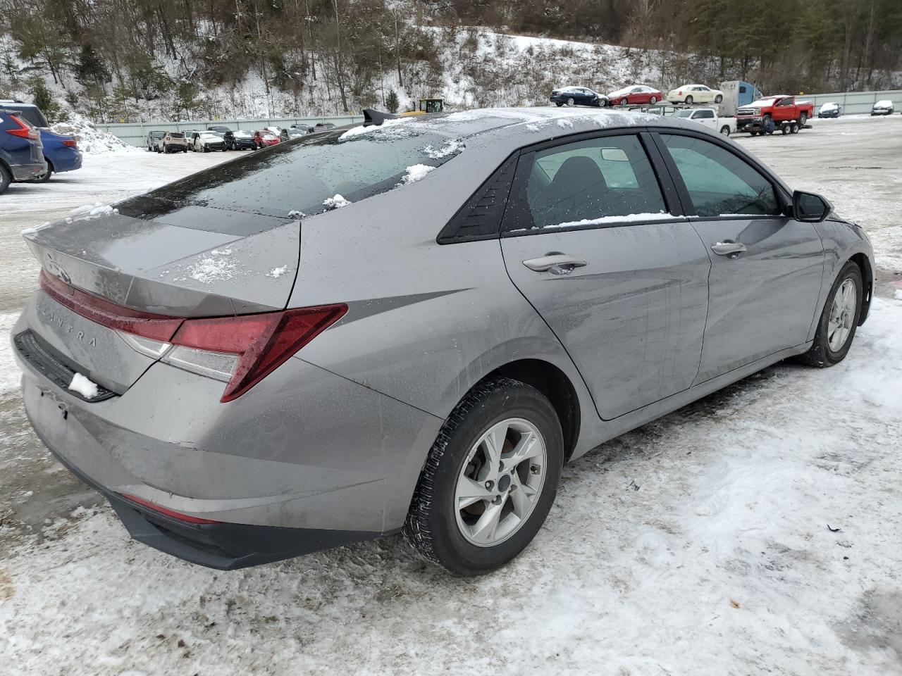 2023 HYUNDAI ELANTRA SE VIN:KMHLL4AG1PU634018