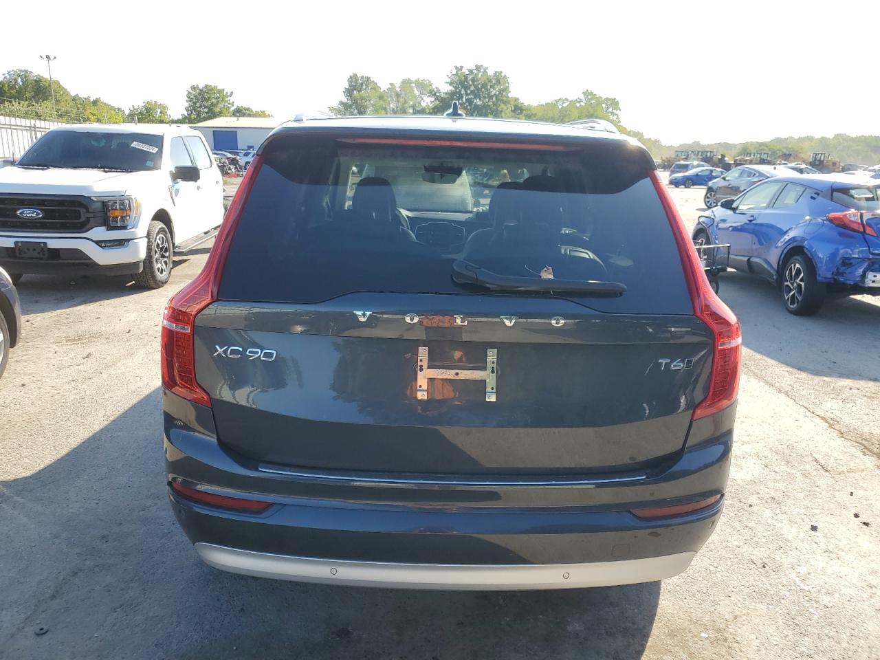 2022 VOLVO XC90 T6 MOMENTUM VIN:YV4A221K4N1817836