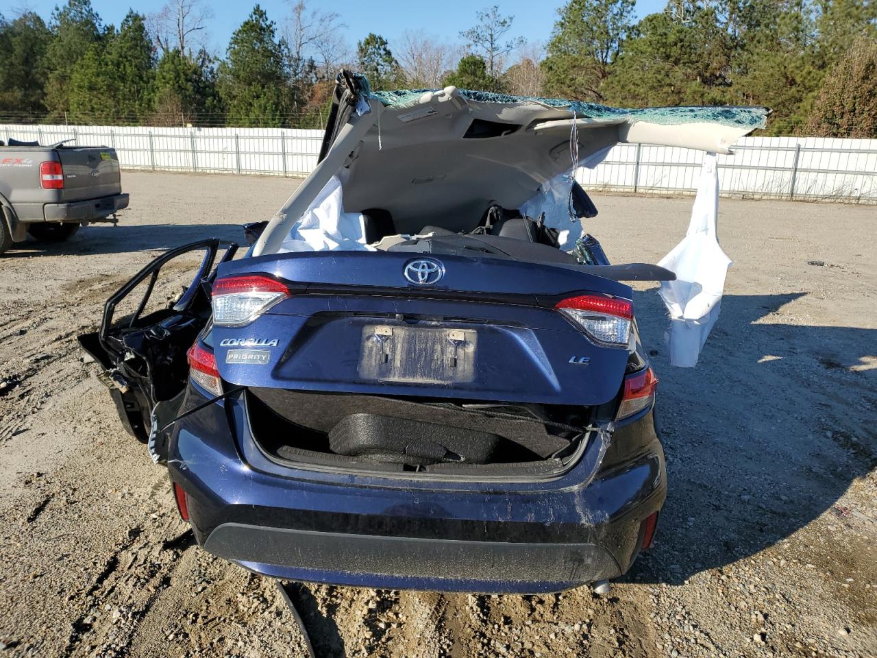 2022 TOYOTA COROLLA LE VIN:5YFEPMAEXNP334620