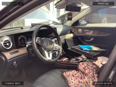 2020 Mercedes-Benz E 300 W1KZF4KB5LA824785 VIN:W1KZF4KB5LA824785