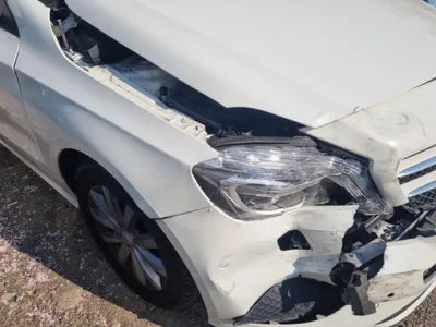 2015 Mercedes-Benz A 180 WDDBF1CB7FJ335596 VIN:WDDBF1CB7FJ335596