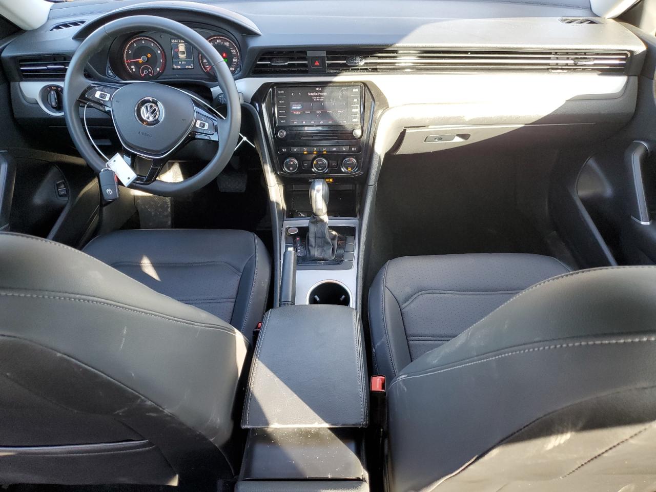 2022 VOLKSWAGEN PASSAT SE VIN:1VWSA7A35NC005110