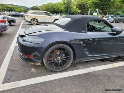2022 Porsche Boxster VIN: