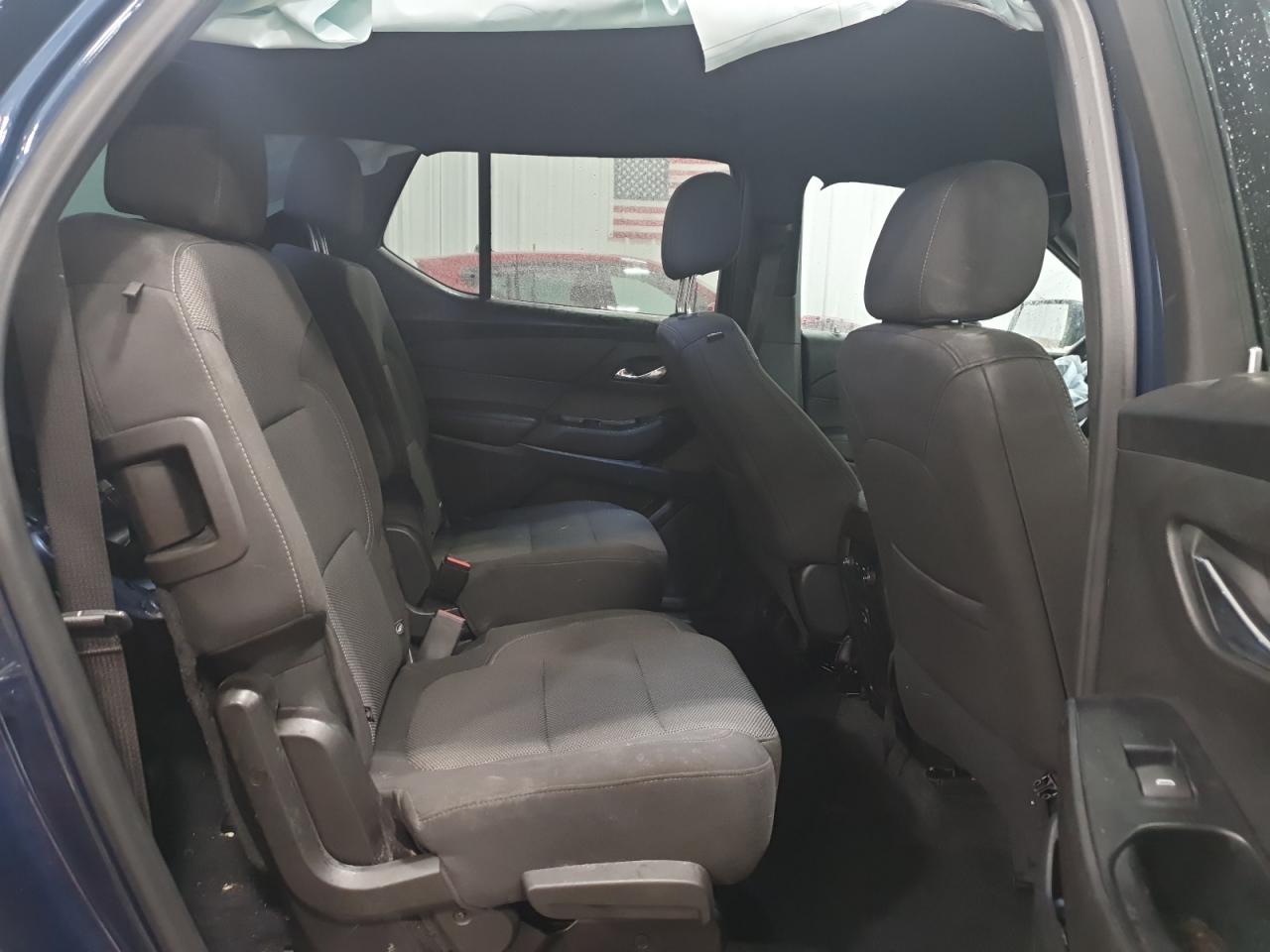 2022 CHEVROLET TRAVERSE LT VIN:1GNEVGKW1NJ195357