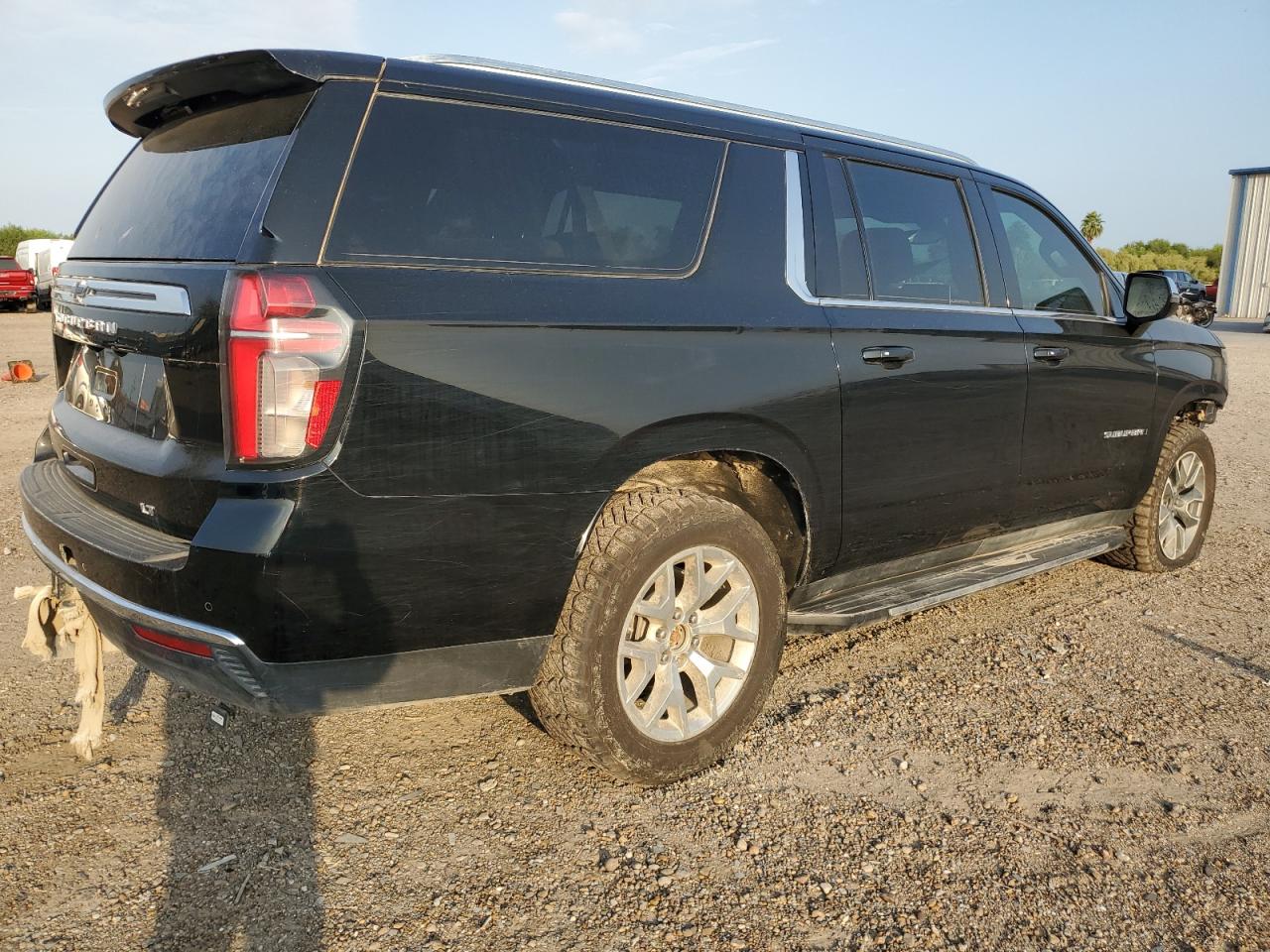 2022 CHEVROLET SUBURBAN C1500 LT VIN:1GNSCCKD5NR121005
