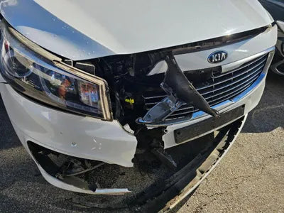 2014 Kia Carnival VIN: